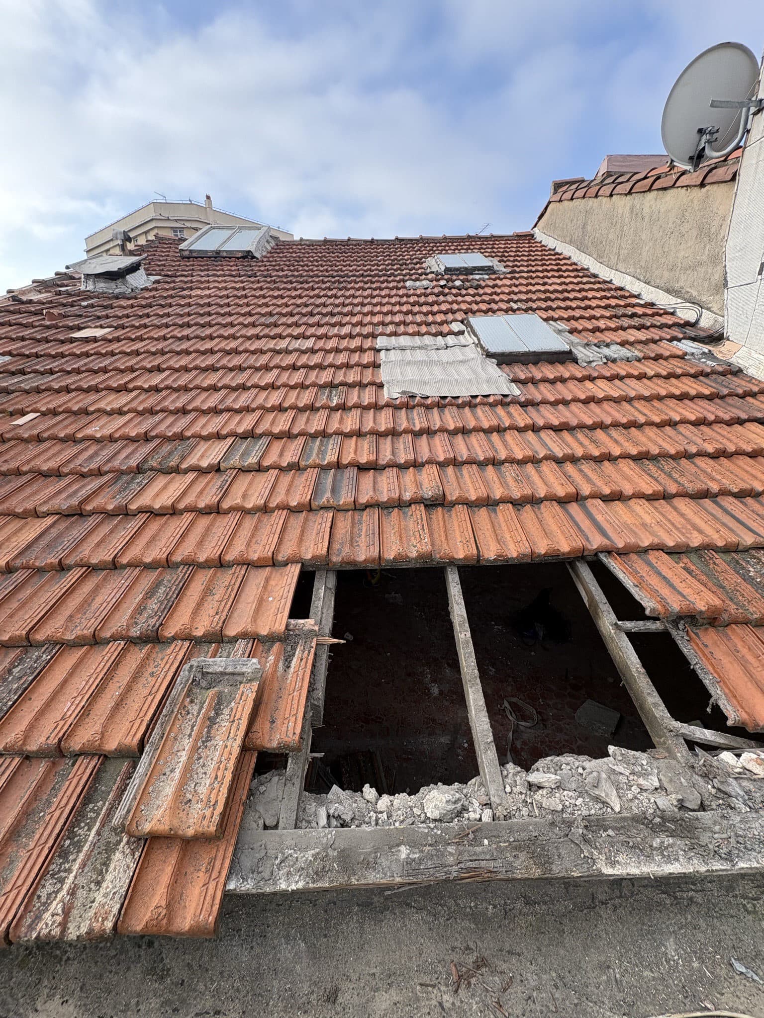 Avant les travaux — Rénovation Toiture à Marseille