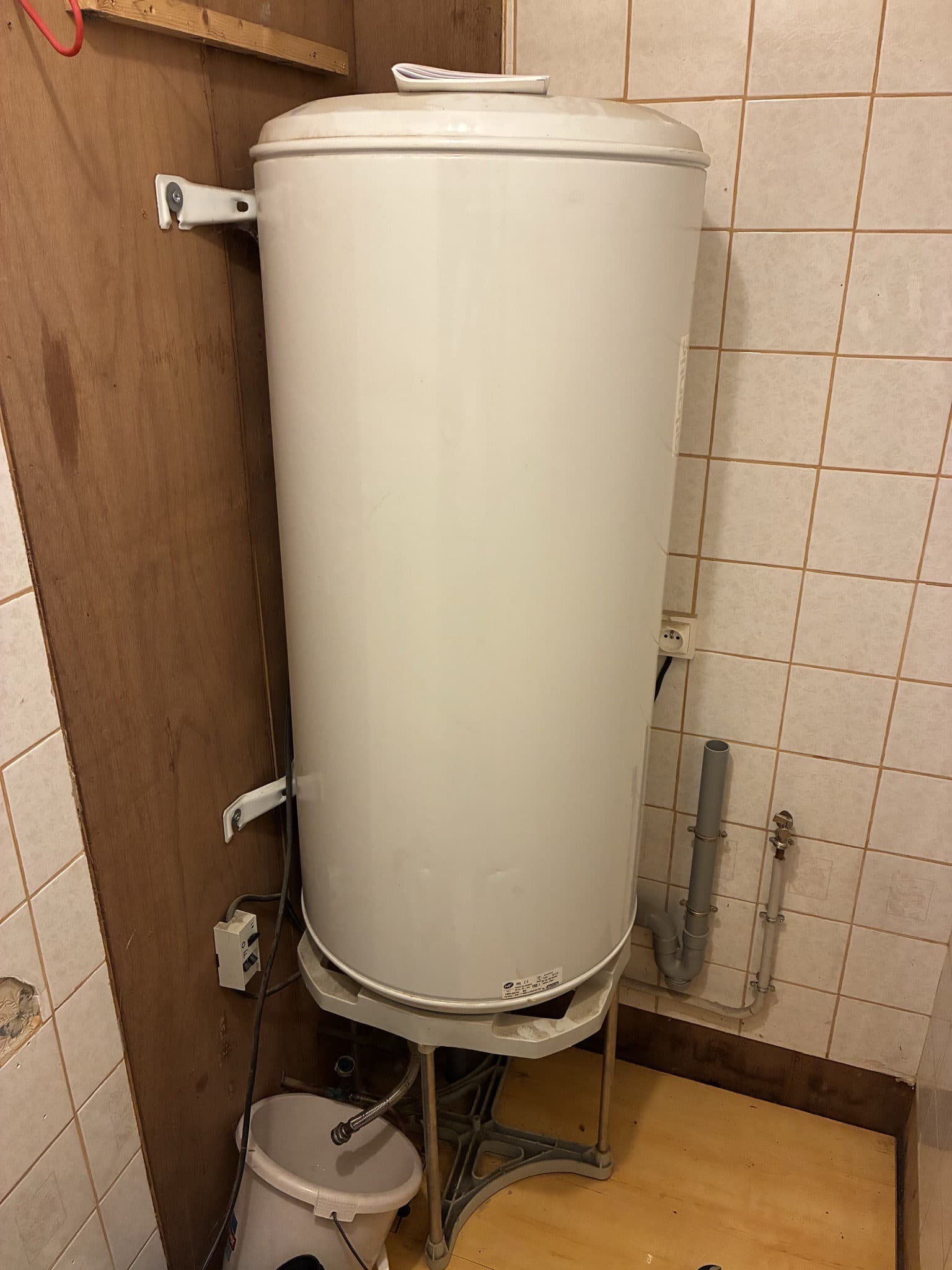 Avant les travaux — Chauffe Eau à Montargis