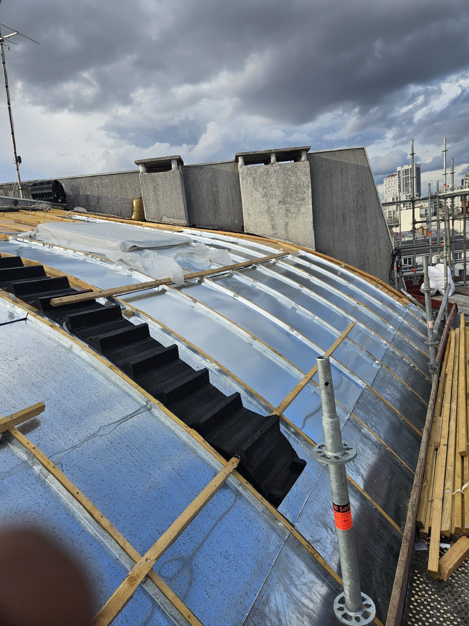 Chantier réalisé par MATHIEU KOUNGOU (MK COUVERTURE)